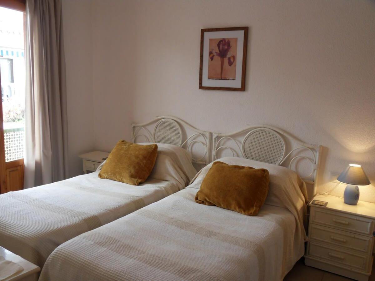 Apts Burriana 네르하 외부 사진